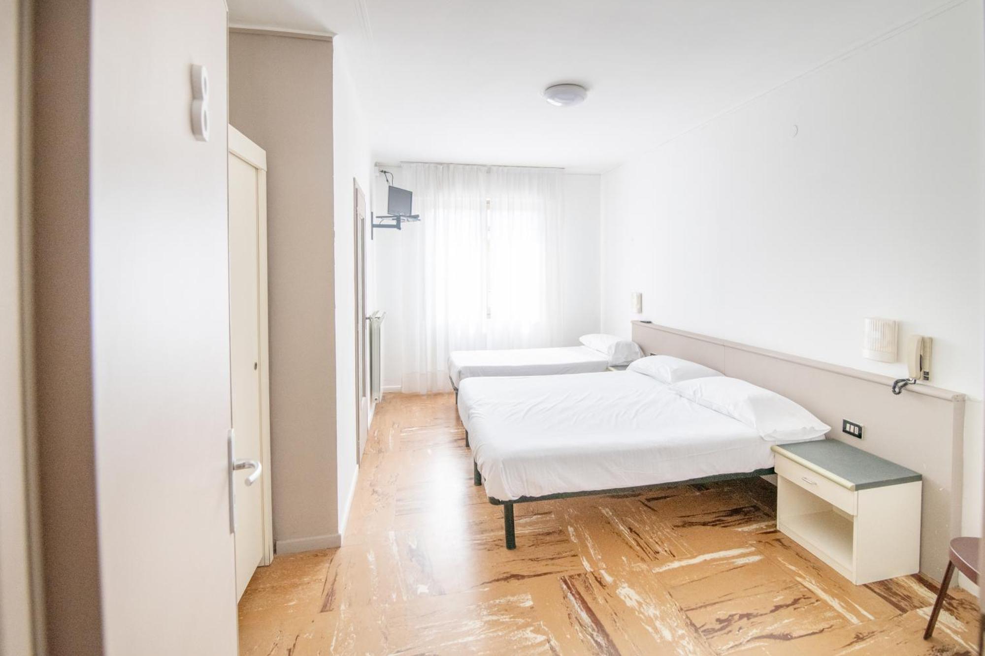 Hotel Europa Arma di Taggia Dış mekan fotoğraf