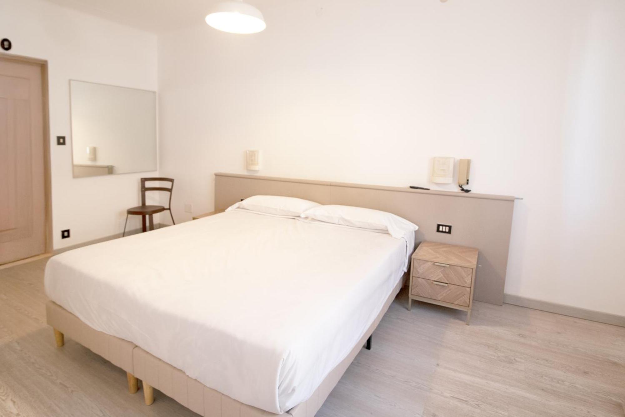 Hotel Europa Arma di Taggia Dış mekan fotoğraf